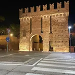 Affittacamere Casa Valeria - Centro Storico Fano